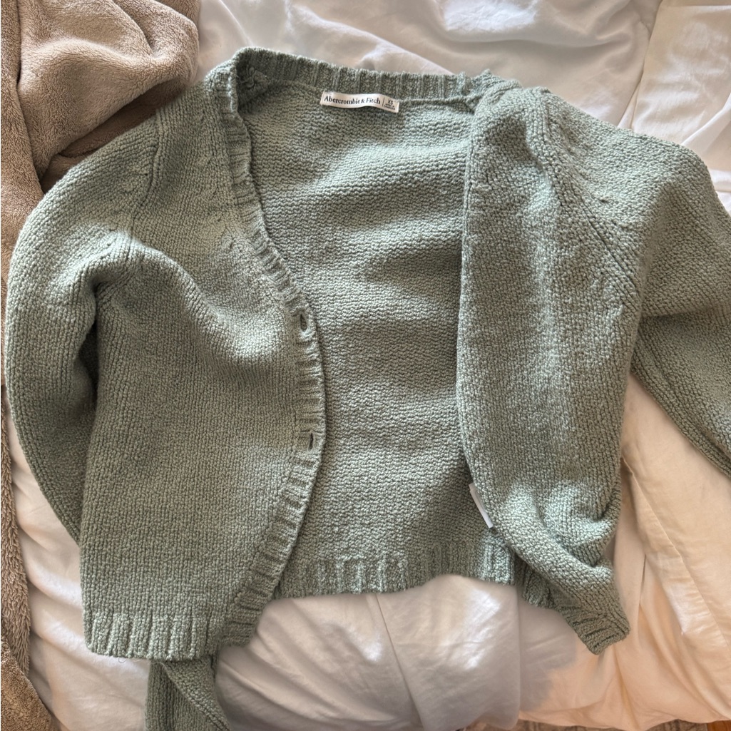 Green Abercrombie Women's Cardigan Sweater Xs